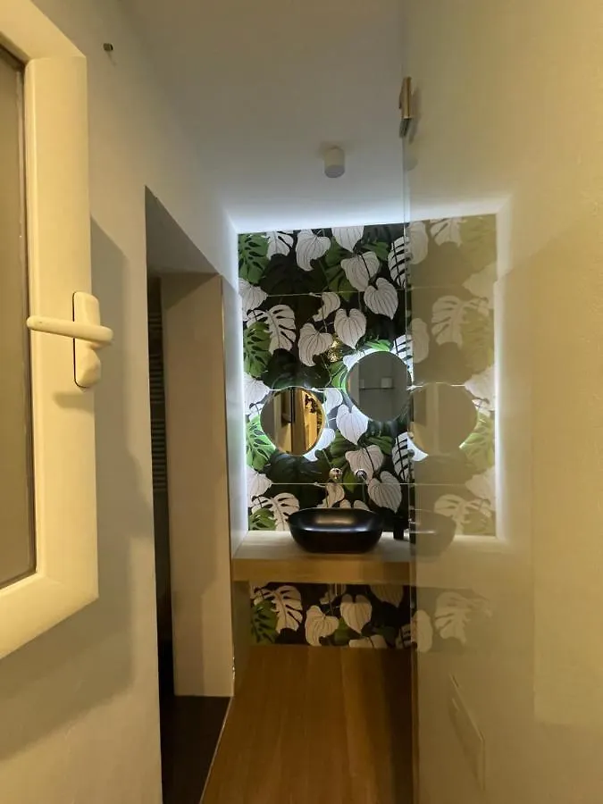 Sisters' House Apartment Bari 0*,  Italy