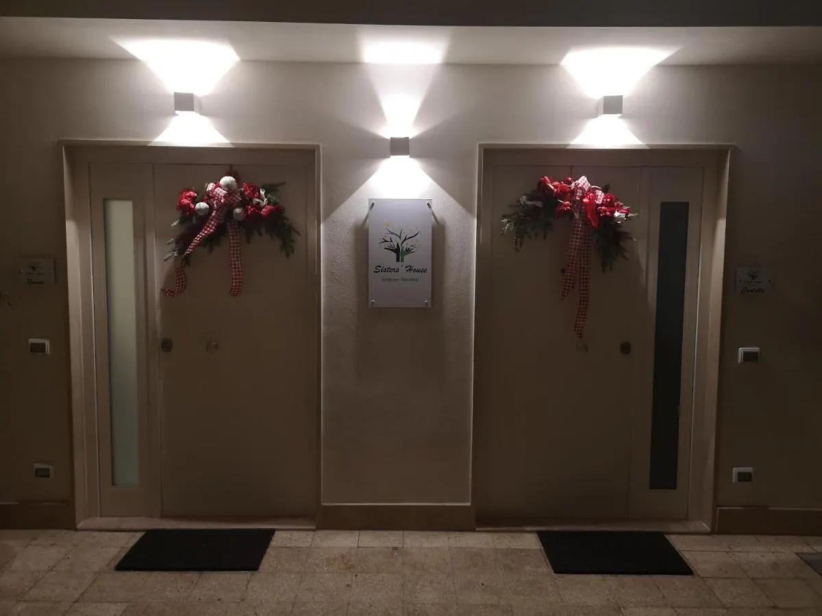 Sisters' House Apartment Bari Italy